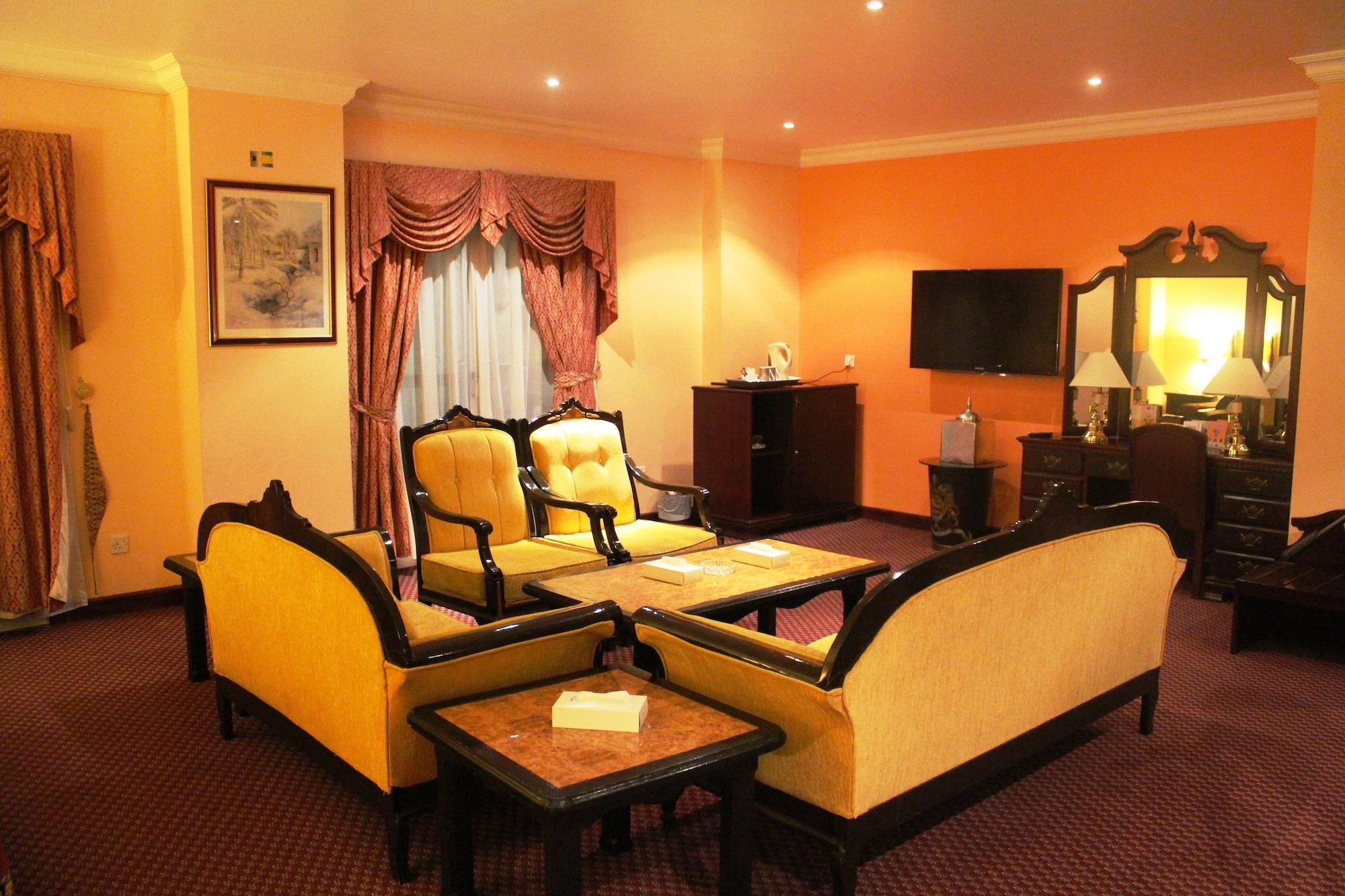Delmon International Hotel Манама Экстерьер фото