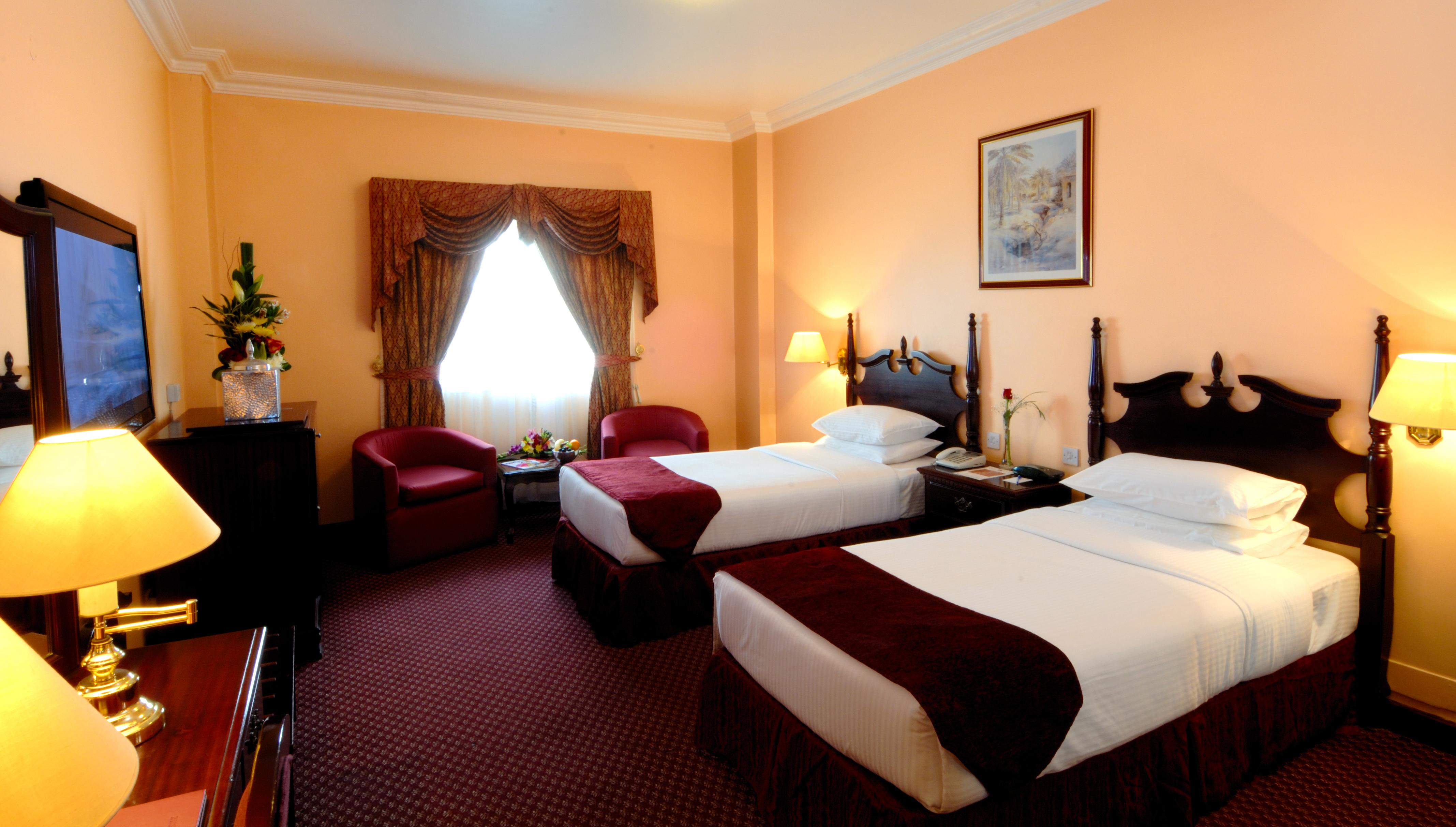 Delmon International Hotel Манама Экстерьер фото