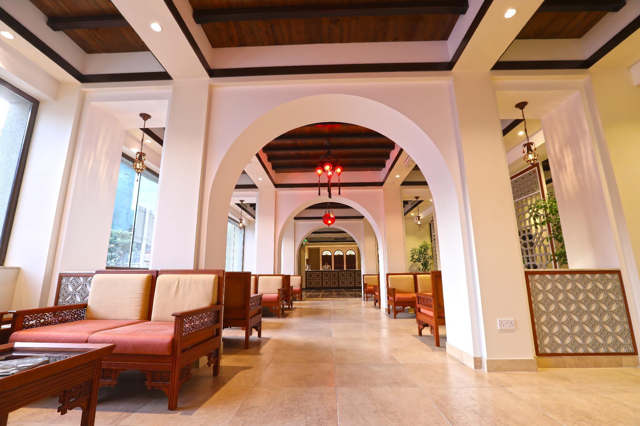 Delmon International Hotel Манама Экстерьер фото