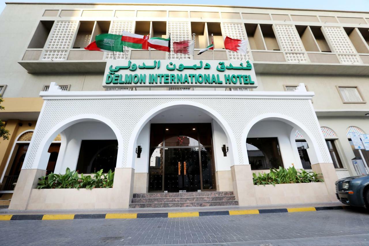Delmon International Hotel Манама Экстерьер фото